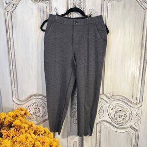 Lululemon Zip and Snap Closing Five Pocket Comfort Gray Pants